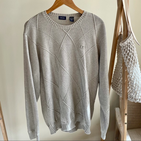 ✨SOLD✨ Vintage Izod Argyle Diamond Embroidered Logo Crewneck Sweater in Oatmeal - Picture 2 of 4